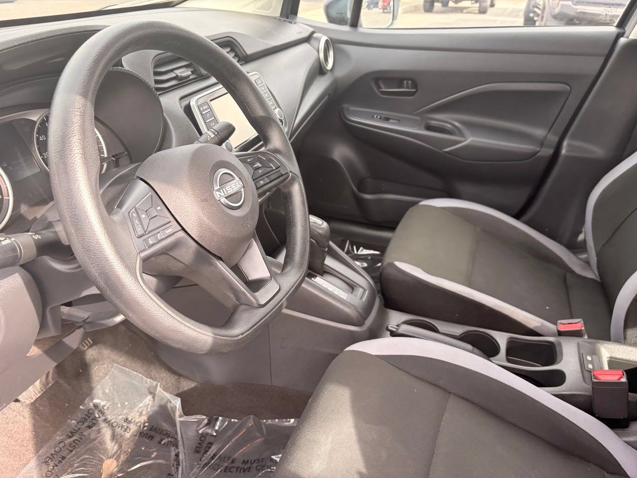 Certified 2025 Nissan Versa S FWD image 16