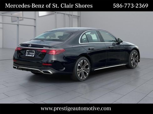 Used 2026 Mercedes-Benz E 350 4MATIC Sedan image 6