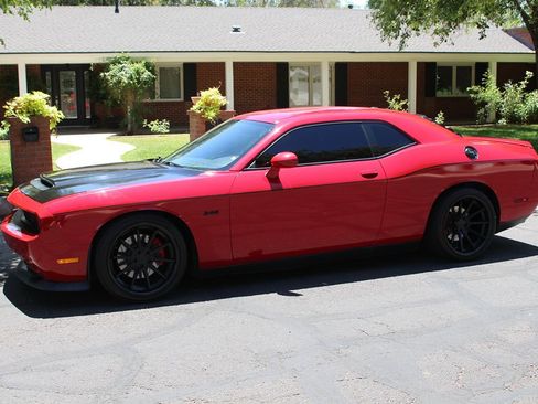 Used 2013 Dodge Challenger R/T w/ Sound Group II RWD image 37
