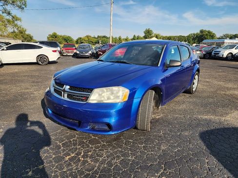 Used 2013 Dodge Avenger SE image 12