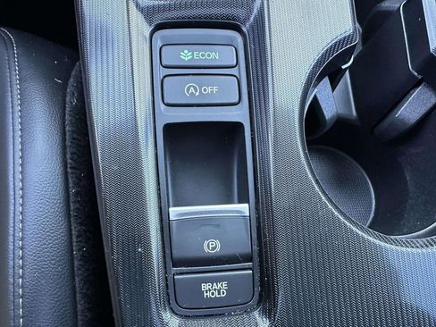 Certified 2024 Honda Civic EX-L image 24
