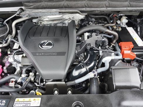 Used 2025 Lexus RX 350 Premium w/ Accessory Package (Z1) FWD image 37