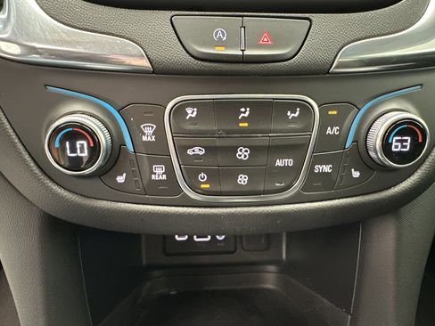 Certified 2023 Chevrolet Equinox LT AWD/4WD image 17