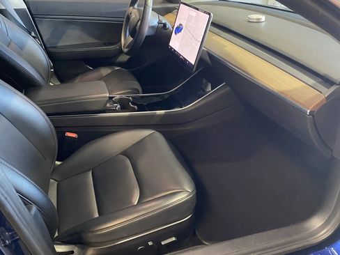 Used 2020 Tesla Model 3 Long Range image 6