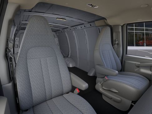 New 2026 GMC Savana 2500 w/ Driver Convenience Package RWD image 40