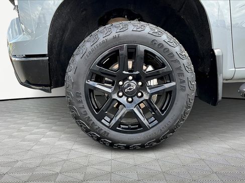 Used 2024 Chevrolet Silverado 1500 LT Trail Boss w/ Protection Package image 33