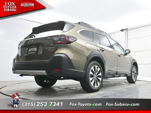 Used 2024 Subaru Outback Touring image 18
