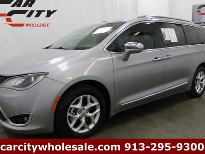 Used 2020 Chrysler Pacifica Limited