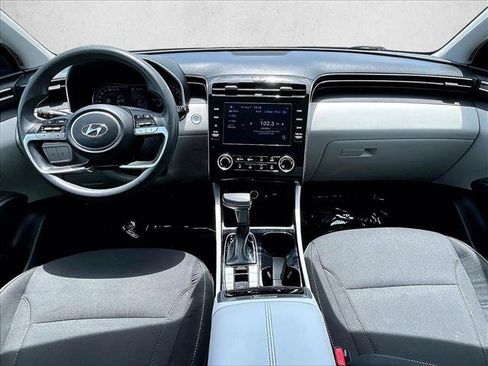 Used 2023 Hyundai Tucson SEL FWD image 16