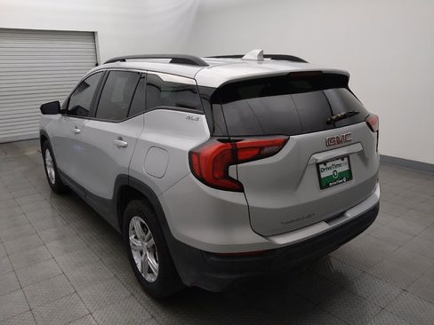 Used 2021 GMC Terrain SLE w/ Driver Convenience Package FWD image 5