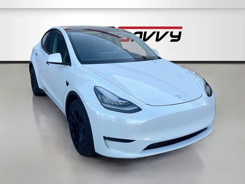 Used 2021 Tesla Model Y Long Range AWD/4WD image 1