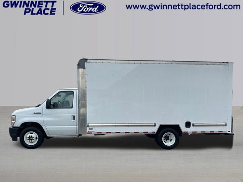 Used 2023 Ford E-350 and Econoline 350 Super Duty w/ Driver's Safety Package image 8