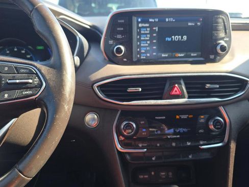 Used 2020 Hyundai Santa Fe SEL FWD image 15