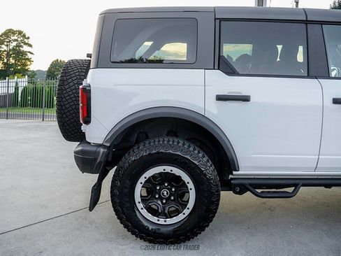 Used 2023 Ford Bronco Badlands w/ Sasquatch Package AWD/4WD image 10