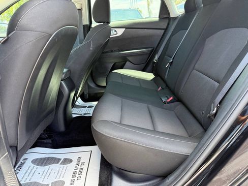 Used 2022 Kia Forte LXS FWD image 24