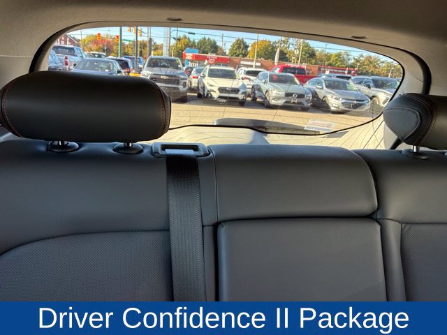 Used 2021 Chevrolet Bolt Premier w/ Infotainment Package FWD image 15