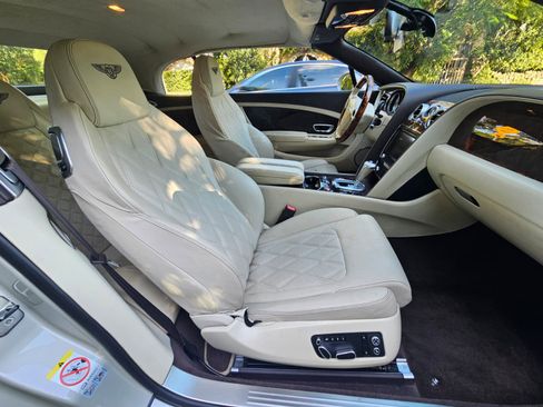 Used 2014 Bentley Continental GT image 15