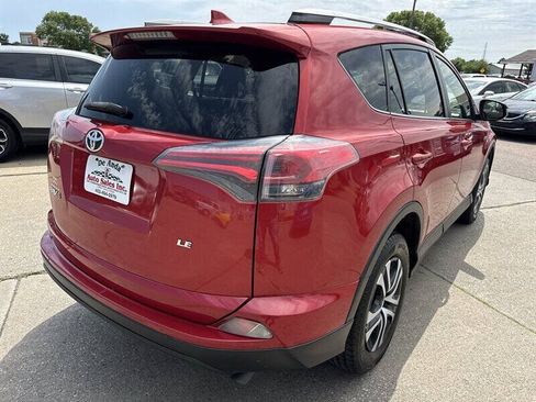 Used 2017 Toyota RAV4 LE w/ All Weather Liner Package FWD image 5