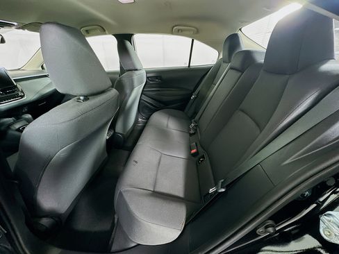 Used 2025 Toyota Corolla LE FWD image 26
