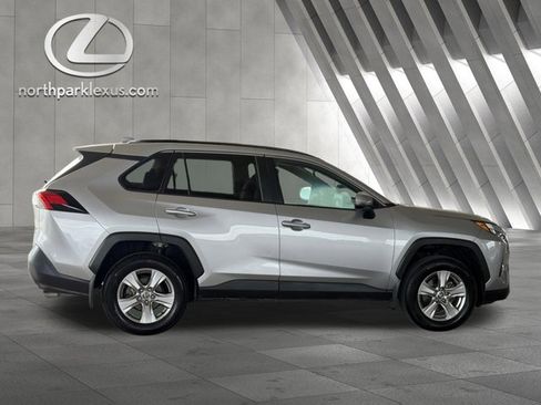 Used 2023 Toyota RAV4 XLE w/ Convenience Package AWD/4WD image 4