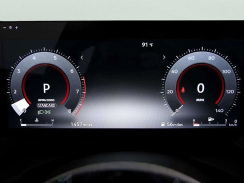 Used 2025 Nissan Kicks SR image 15