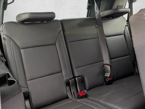 Used 2021 Chevrolet Tahoe LT w/ Luxury Package image 19