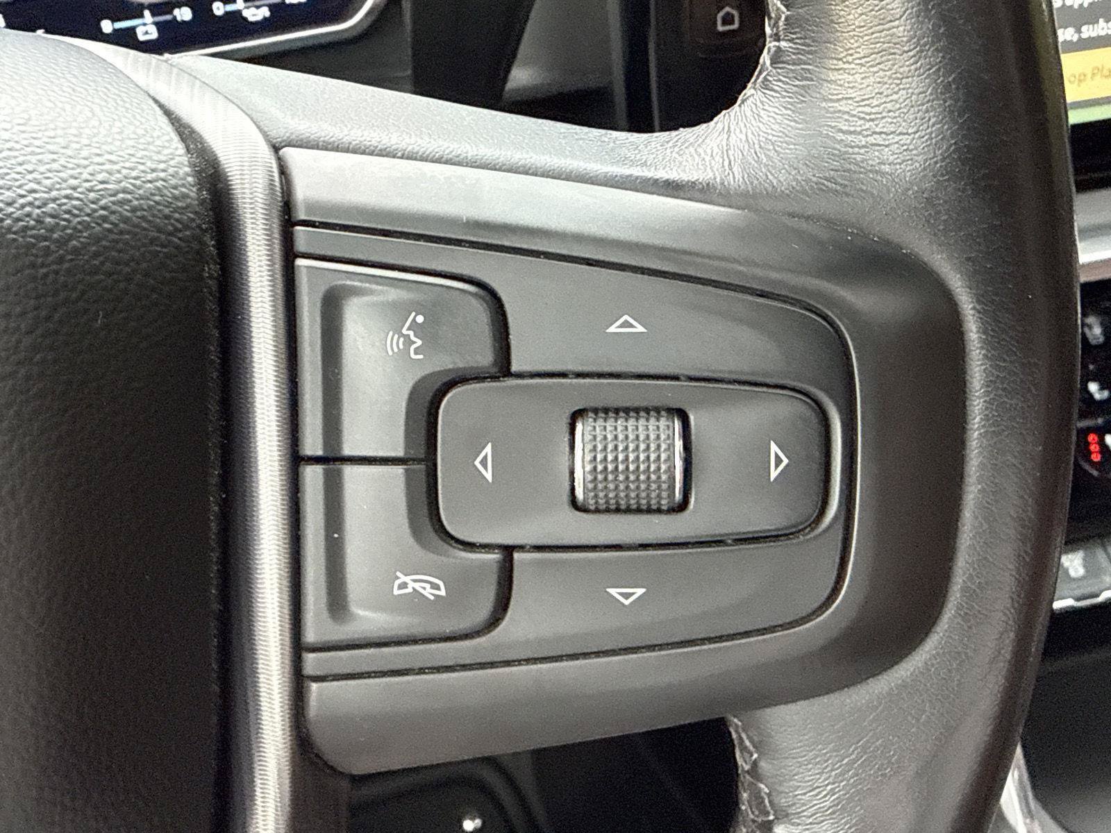 Used 2025 GMC Sierra 3500 Denali Ultimate AWD/4WD image 24