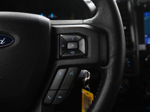 Used 2019 Ford F150 XLT w/ Equipment Group 302A Luxury AWD/4WD image 26