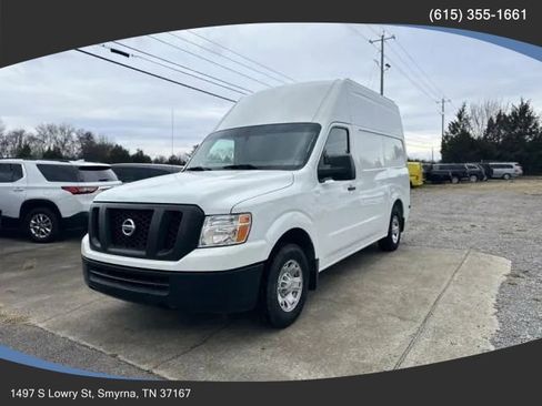 Used 2018 Nissan NV 2500 SV RWD image 1