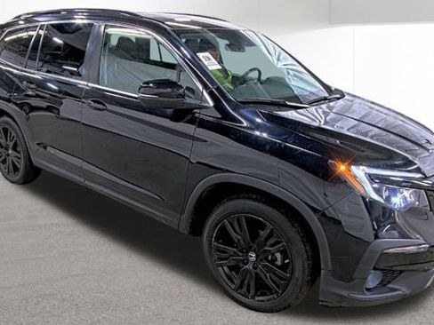 Used 2022 Honda Pilot Special Edition image 1