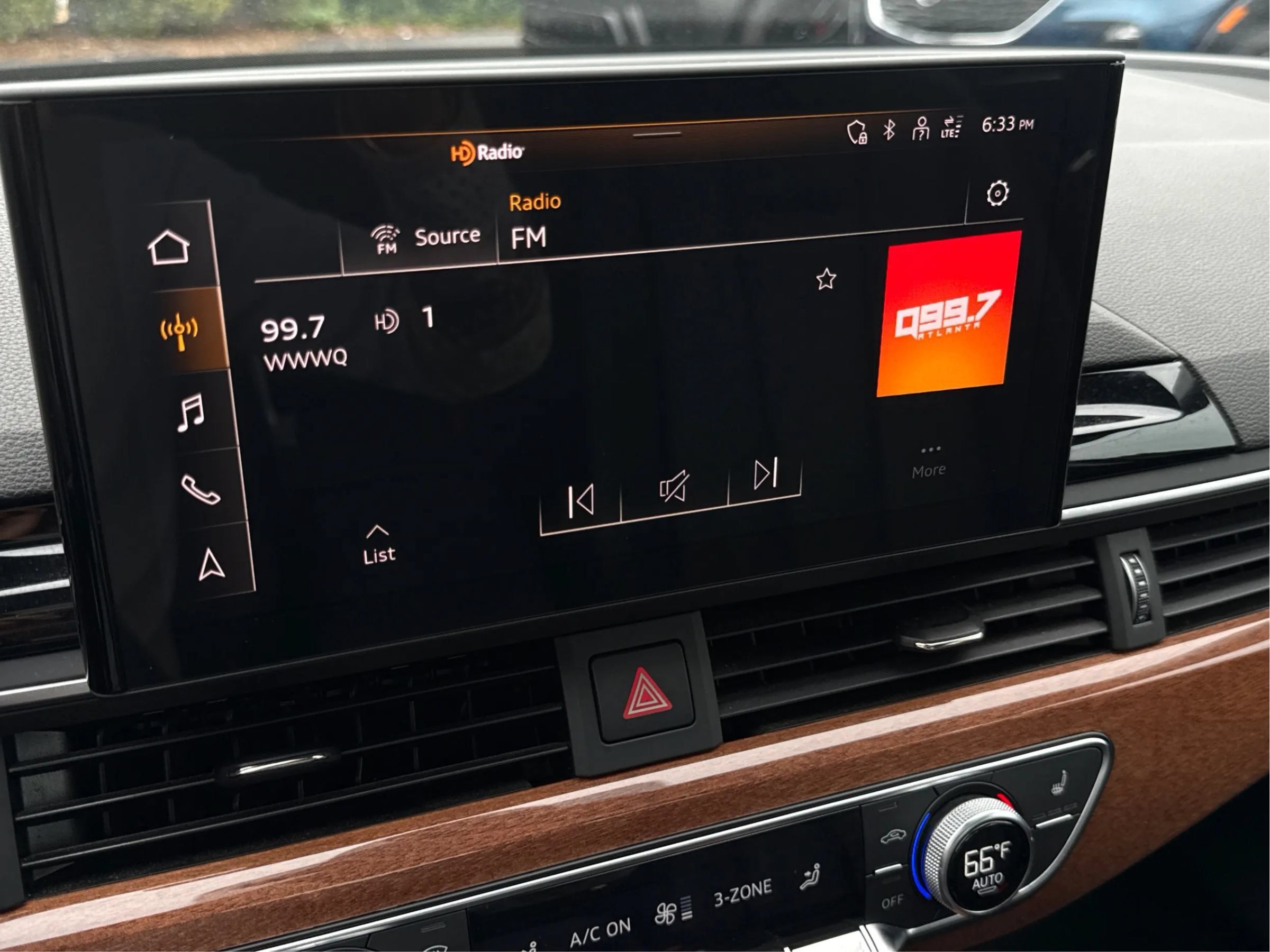 Used 2022 Audi A4 2.0T Premium w/ Convenience Package AWD/4WD image 79