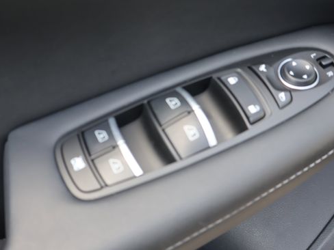 Certified 2025 INFINITI QX50 Sport image 16