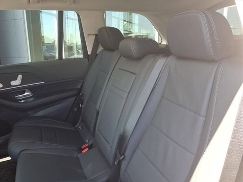 New 2026 Mercedes-Benz GLS 450 4MATIC image 26