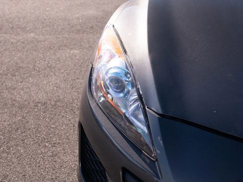 Used 2013 MAZDA MAZDA3 i Touring image 11