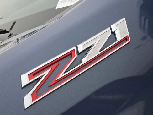 Certified 2025 Chevrolet Silverado 2500 LTZ w/ LTZ Convenience Package image 10