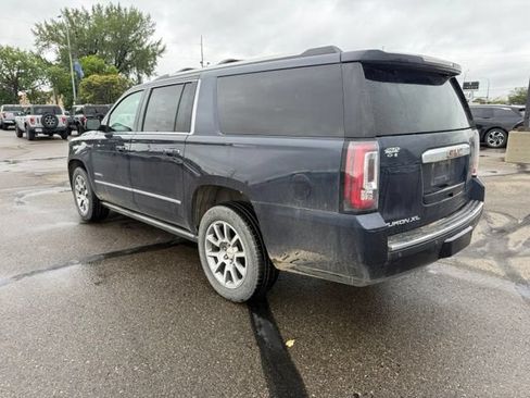 Used 2019 GMC Yukon XL Denali w/ Open Road Package AWD/4WD image 9