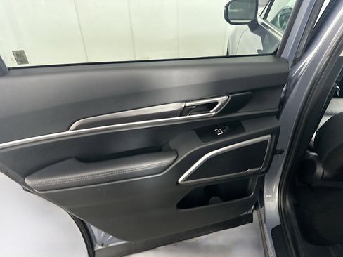 Used 2025 Kia Telluride S image 27