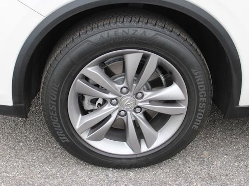 Used 2022 Acura MDX SH-AWD image 34