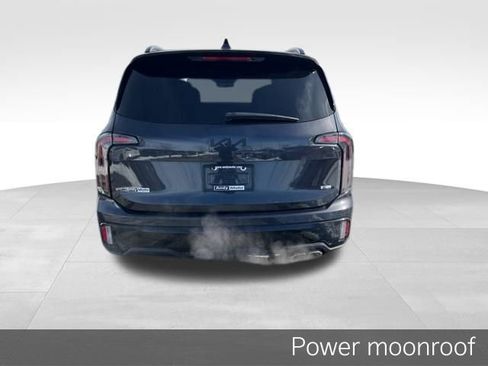 Certified 2025 Kia Telluride SX Prestige X-Line image 7