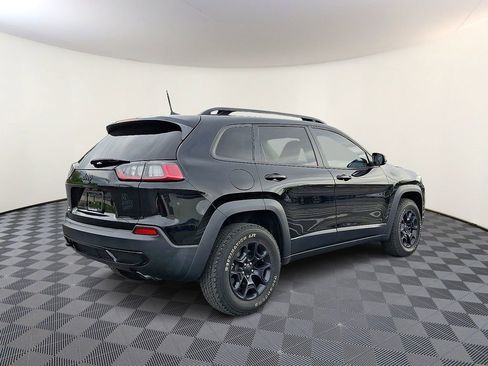 Used 2022 Jeep Cherokee Latitude AWD/4WD image 9