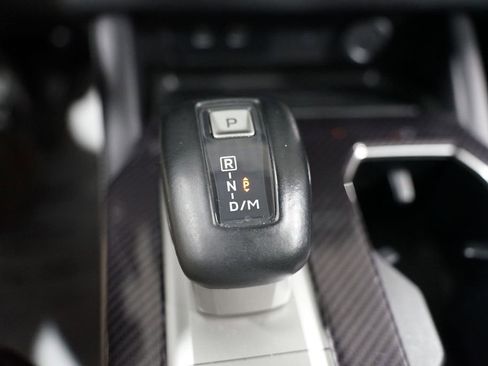 Used 2025 Mitsubishi Outlander SE FWD image 25