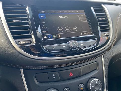 Used 2019 Chevrolet Trax LS AWD/4WD image 20