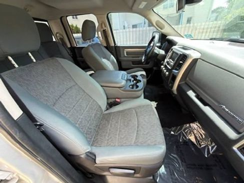 Used 2016 RAM 1500 Big Horn RWD image 23