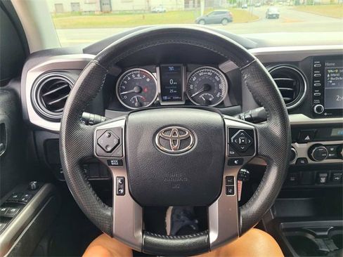 Used 2021 Toyota Tacoma SR5 image 24