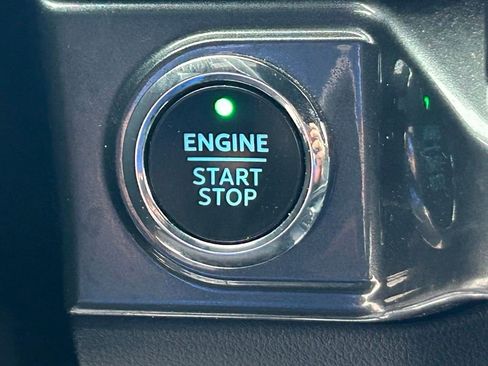 Used 2022 Ford F150 XLT w/ Equipment Group 302A High RWD image 43