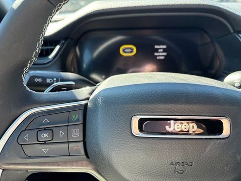 New 2026 Jeep Grand Cherokee Limited w/ Limited Altitude Package AWD/4WD image 27