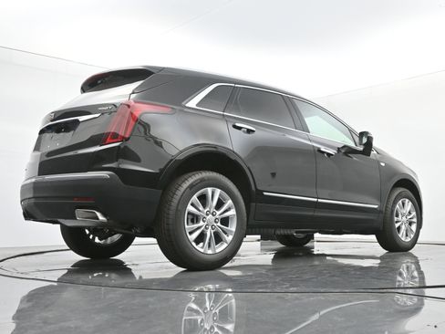 New 2025 Cadillac XT5 Luxury image 19