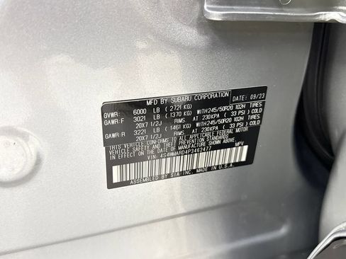 Used 2023 Subaru Ascent Limited w/ Technology Package AWD/4WD image 30