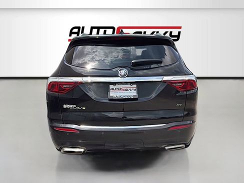 Used 2023 Buick Enclave Essence w/ Sport Touring Edition FWD image 6