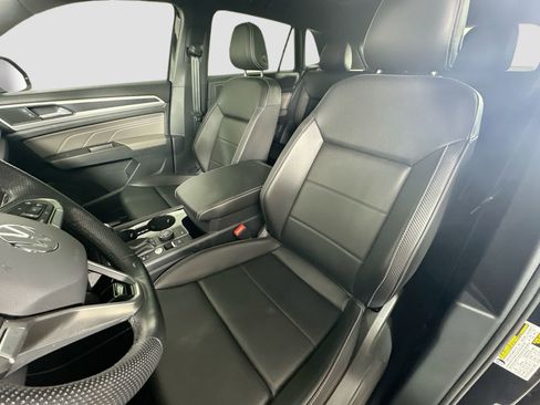 Used 2023 Volkswagen Atlas Cross Sport SEL R-Line image 20